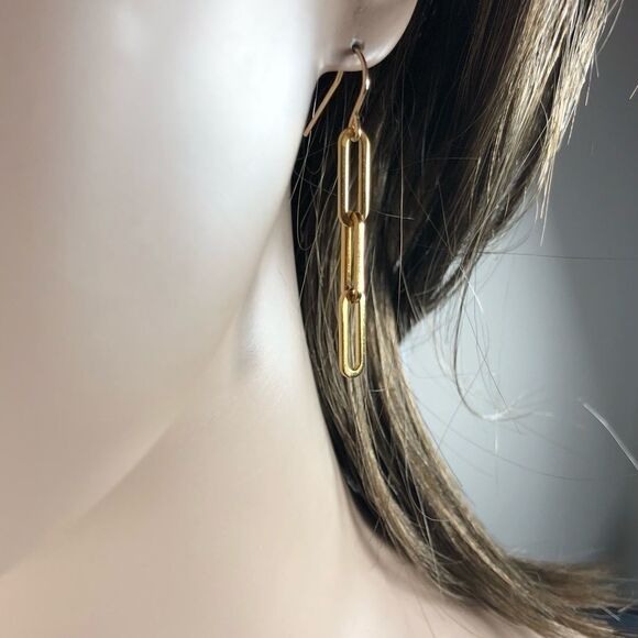 #27 Gold Rectangle Earrings, paperclip earrings - Picture 4 of 6
